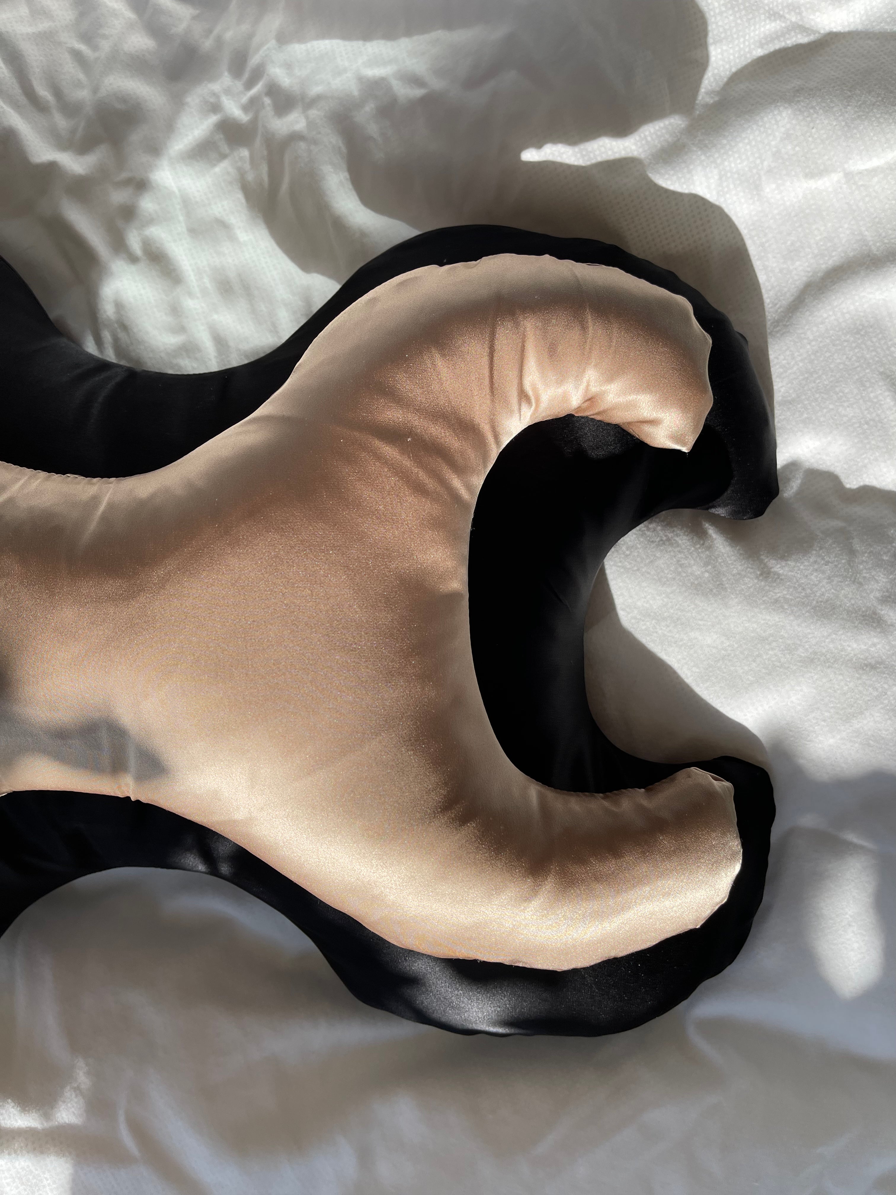 La Petite silkepude - bronze